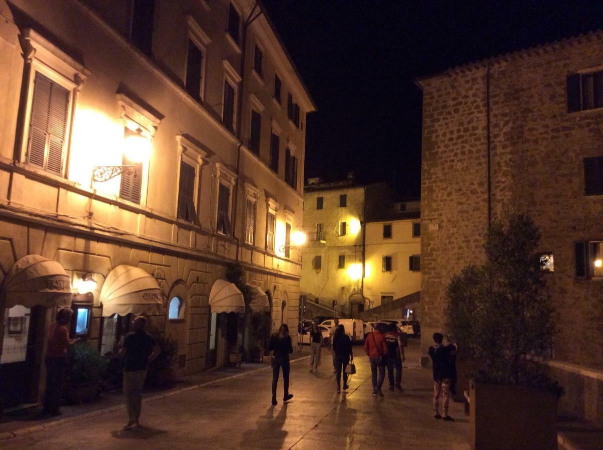 Appartamento Palazzo Sadun Pitigliano Exterior photo